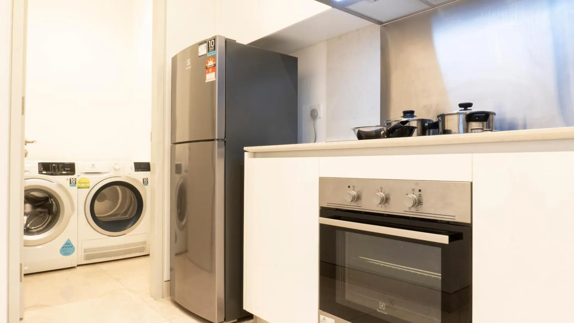 Apartment Lalaport Suites At Lucentia Bukit Bintang City Center Kuala Lumpur Ma­lay­sia