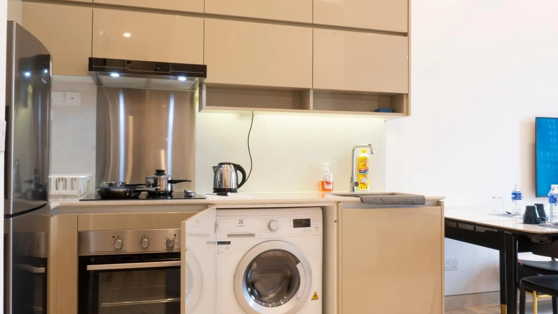 Lalaport Suites At Lucentia Bukit Bintang City Center Kuala Lumpur Ma­lay­sia