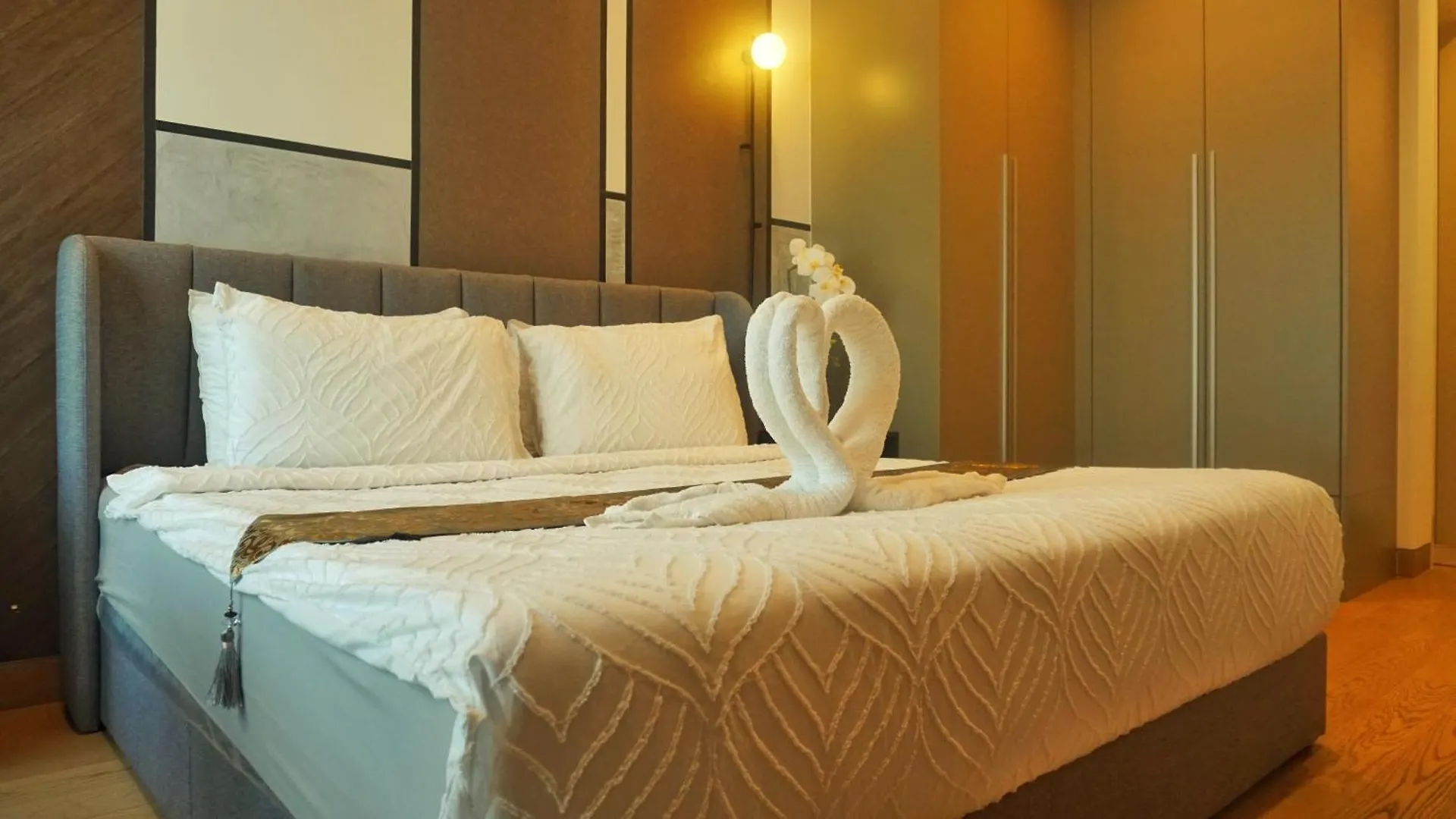 Lalaport Suites At Lucentia Bukit Bintang City Center Kuala Lumpur Ma­lay­sia